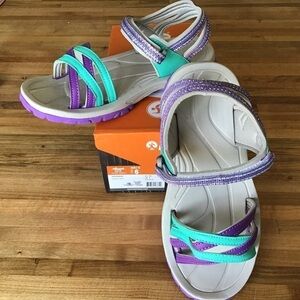 Northside Kacie sport sandal. NWB purple-mint girl’s size 6.
